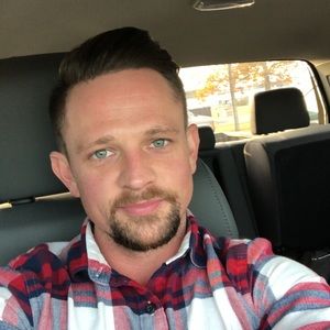 Meet your Posher, Christopher